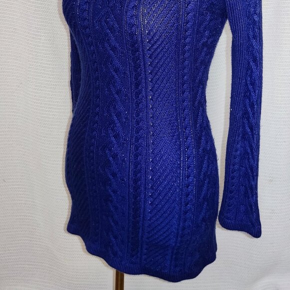 Blue cable knit sweater mini dress - Picture 11 of 14